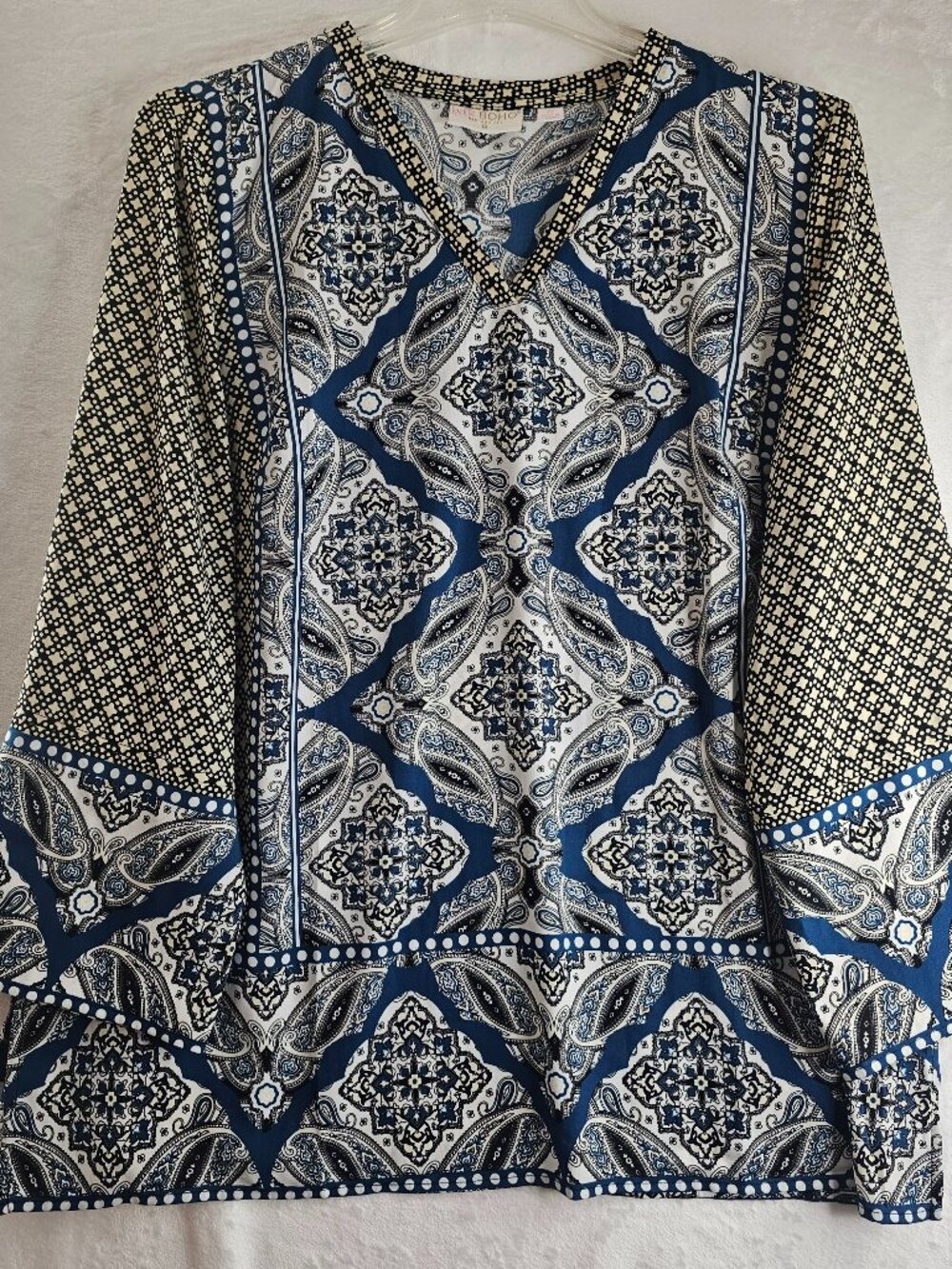Belle Kim Gravel Top Tunic Geometric Patterned V-Neck Size 2X Long Flare Sleeve